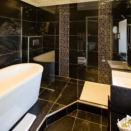 De Guilles Hotel 4*