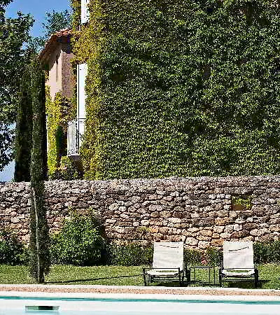Hotel De Guilles 4*