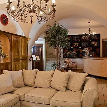 De Guilles Hotel 4*