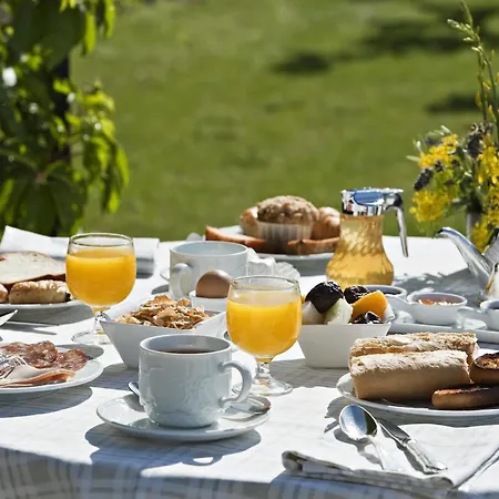 Hotel De Guilles Lourmarin